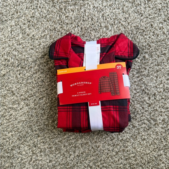 Mom & Me Matching PJ’s (NEW) - Picture 4 of 5